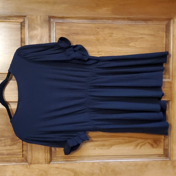 NWT Torrid Black Ribbed, Ruffled Shirt Size 2X - Picture 3 of 3